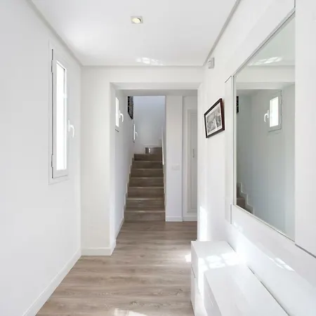 Apartment Penthouse In Valley Heights *