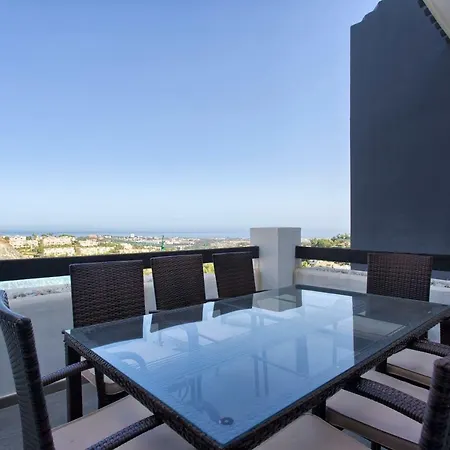 Apartment Penthouse In Valley Heights