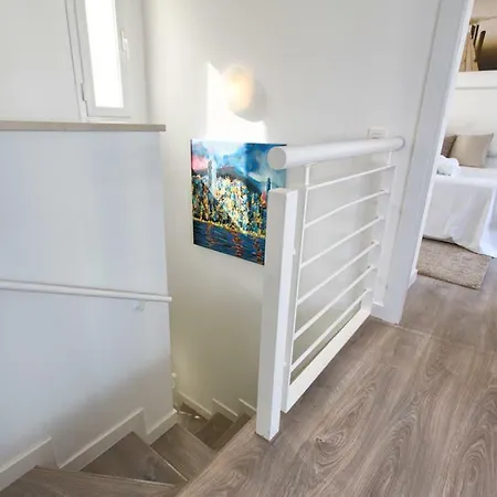 Apartment Penthouse In Valley Heights